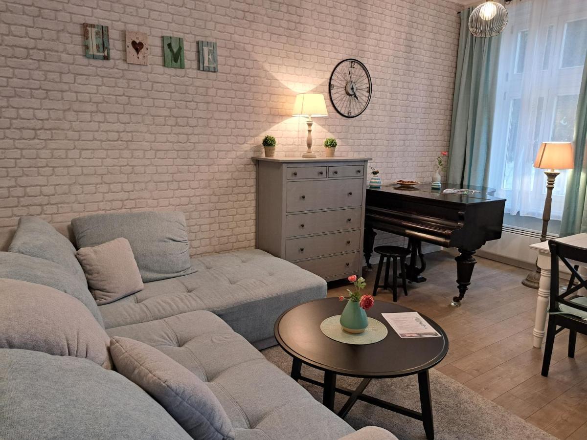 Gizella Apartman Budapest Exteriör bild