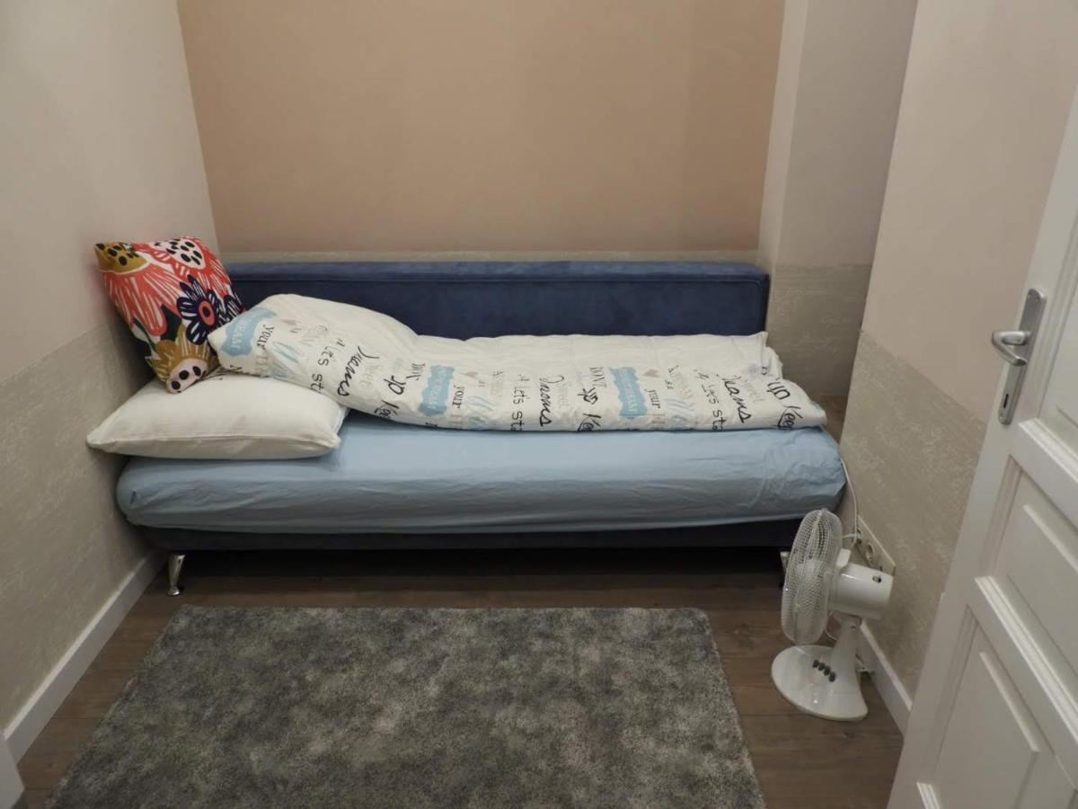 Gizella Apartman Budapest Exteriör bild
